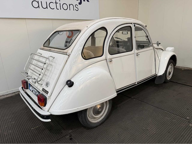 Citroen - 2 cv - eend - 2cv6 - special oldtimer - 1985 - afbeelding 4 van  5