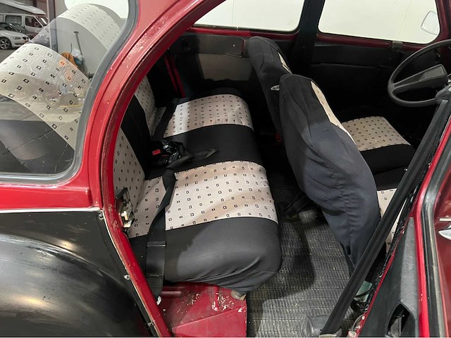 Citroen - 2 cv - eend - 2cv6 special - oldtimer - 1980 - afbeelding 22 van  35