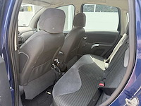 Citroen - 2004 - c3 - 1.4i différence - personenauto - afbeelding 2 van  15