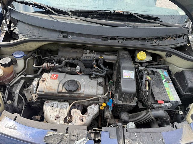 Citroen - 2004 - c3 - 1.4i différence - personenauto - afbeelding 15 van  15
