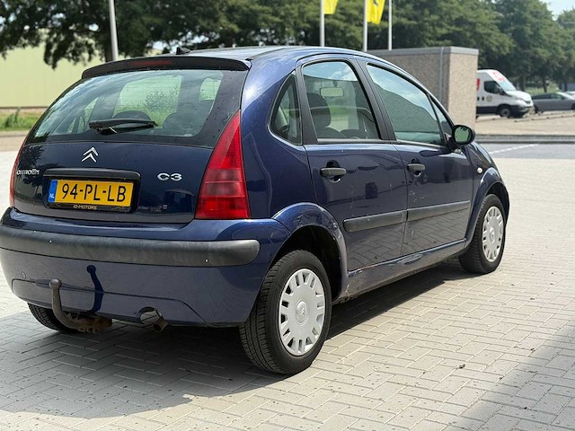 Citroen - 2004 - c3 - 1.4i différence - personenauto - afbeelding 10 van  13