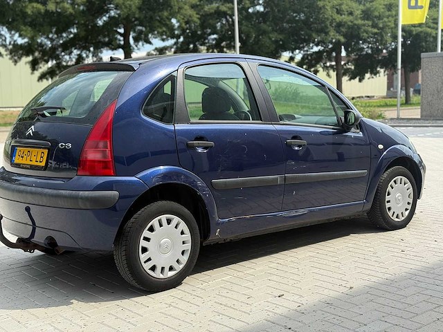 Citroen - 2004 - c3 - 1.4i différence - personenauto - afbeelding 14 van  17