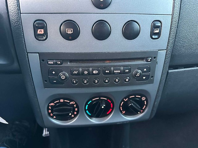 Citroen - 2005 - berlingo - 2.0 hdi 600 - personenauto - afbeelding 6 van  15