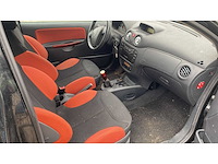 Citroen - 2005 - c2 - 1.4i vtr - personenauto - afbeelding 2 van  10