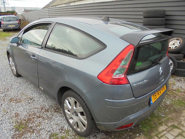 Citroen - 2005 - c4 coupé - 1.6-16v vtr+ - personenauto - afbeelding 8 van  12