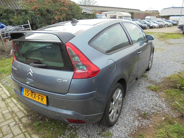 Citroen - 2005 - c4 coupé - 1.6-16v vtr+ -15-rx-fr - afbeelding 5 van  11