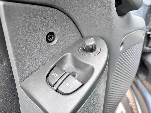 Citroen - 2006 - jumper - 29cs 2.8 hdi - rolstoel bus - v-96-djj - afbeelding 14 van  17