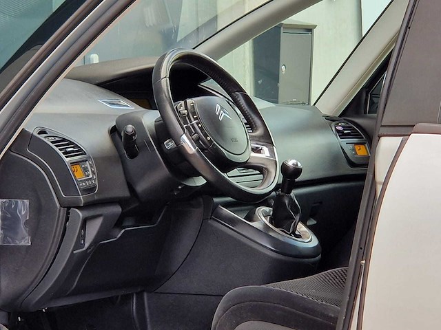 Citroen - 2008 - c4 picasso - 1.8-16v ambiance 5p. - 26-zn-bn - afbeelding 20 van  20