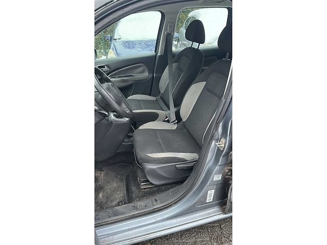Citroen - 2009 - c3 picasso - 1.4 vti aura - 23-jkx-7 - afbeelding 2 van  12