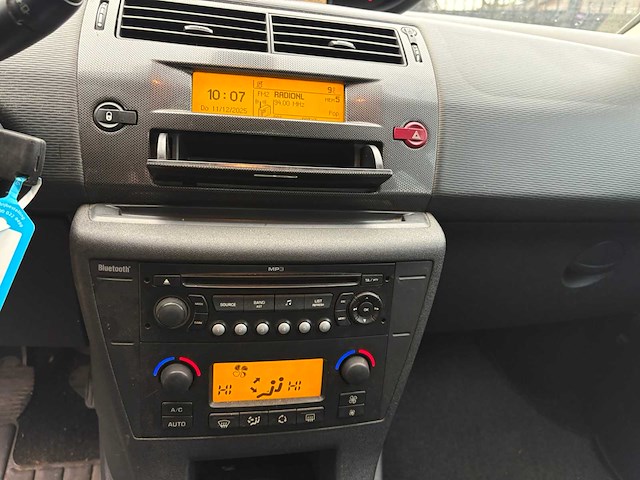 Citroen - 2009 - c4 - 1.6 vti image - personenauto - afbeelding 4 van  22