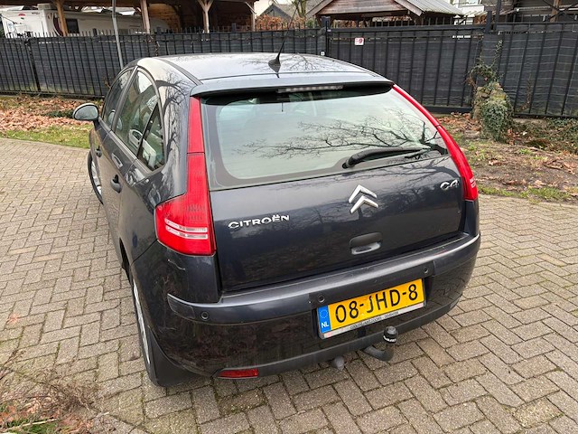 Citroen - 2009 - c4 - 1.6 vti image - personenauto - afbeelding 16 van  22