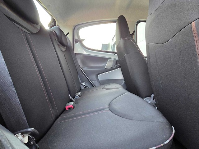 Citroen - 2010 - c1 - 1.0-12v ambiance - 60-lvl-9 - afbeelding 7 van  19