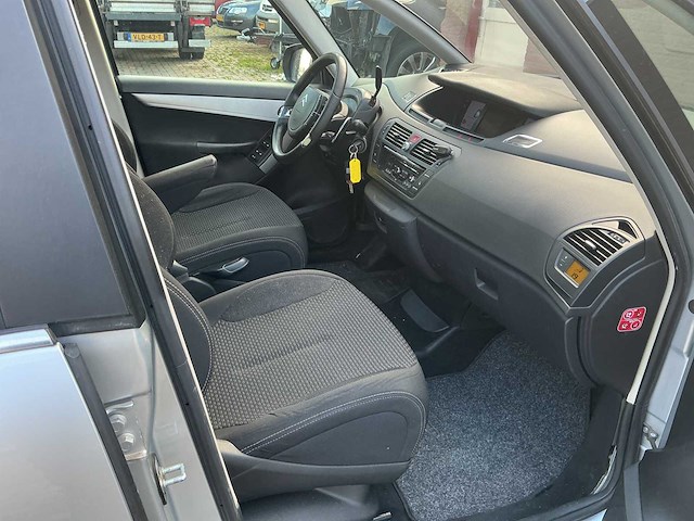 Citroen - 2010 - c4 picasso - 1.6 thp business 5p. - personenauto - afbeelding 11 van  13