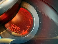 Citroen - 2010 - ds3 - 1.6 so chic in white - 65-ntz-1 - afbeelding 2 van  14