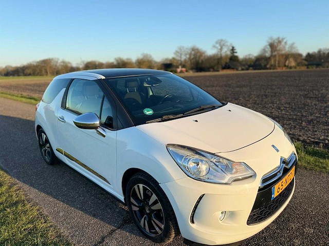 Citroen - 2010 - ds3 - 1.6 so chic in white - 65-ntz-1 - afbeelding 8 van  12