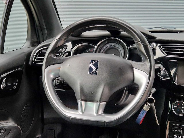 Citroen - 2010 - ds3 - 1.6 so chic - afbeelding 4 van  26