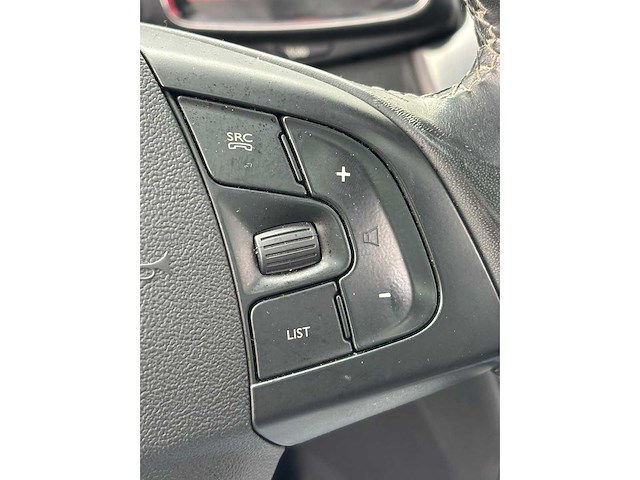 Citroen - 2011 - ds5 - 1.6 so chic - 46-svs-7 - afbeelding 6 van  22