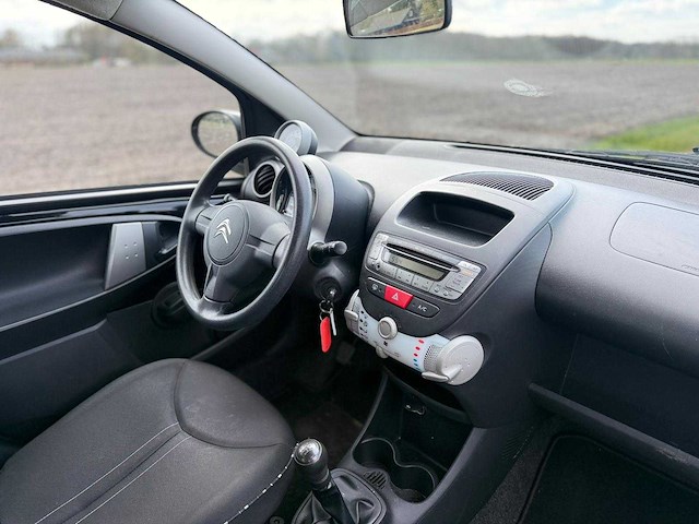 Citroen - 2012 - c1 - 1.0 tendance - 06-tsn-7 - afbeelding 4 van  5