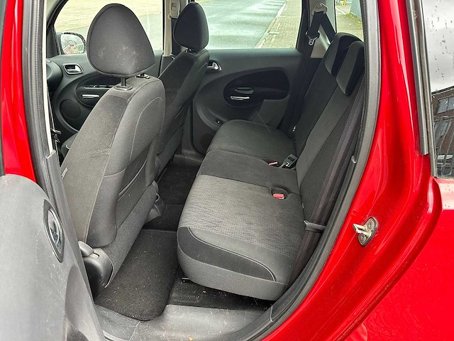 Citroen - 2015 - c3 picasso - 1.2 puret exclusive - personenauto - afbeelding 8 van  16