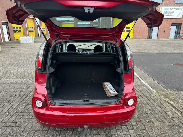 Citroen - 2015 - c3 picasso - 1.2 puret exclusive - personenauto - afbeelding 9 van  16