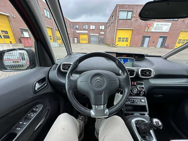 Citroen - 2015 - c3 picasso - 1.2 puret exclusive - personenauto - afbeelding 3 van  20