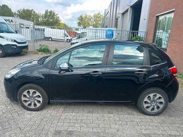 Citroen - 2016 - c3 - 1.0 puret attraction - personenauto - afbeelding 10 van  17
