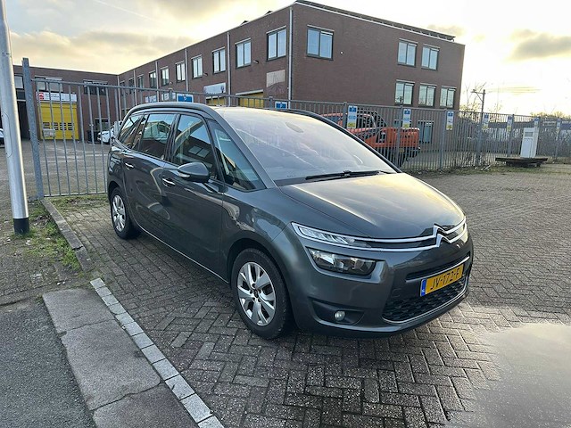 Citroen - 2016 - c4 picasso - 1.2 puret. business - personenauto - afbeelding 15 van  17