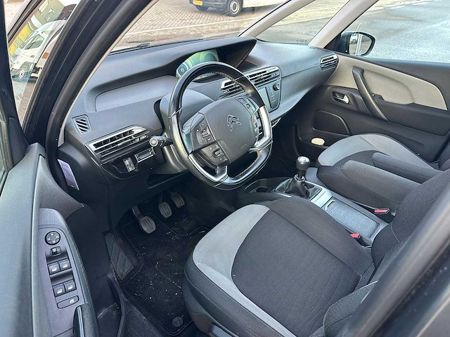 Citroen - 2016 - c4 picasso - 1.2 puret. business - personenauto - afbeelding 4 van  17