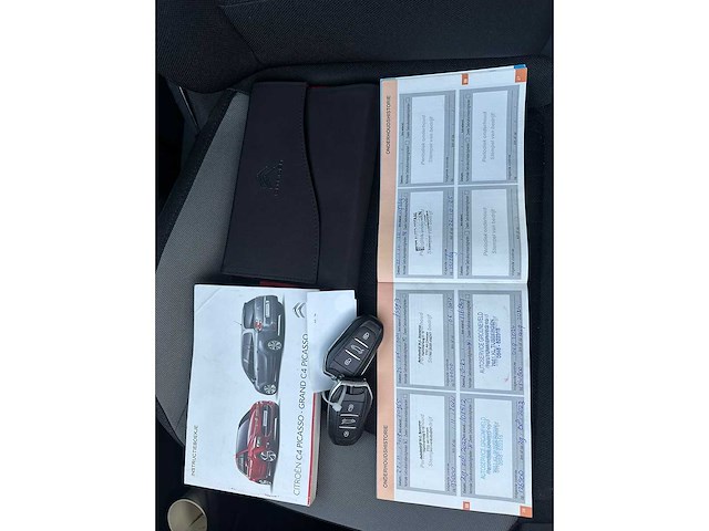 Citroen - 2016 - c4 picasso - 1.2 puret. business - personenauto - afbeelding 9 van  17