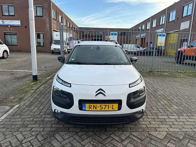 Citroen - 2018 - c4 cactus - automaat - 1.2 puret. business - personenauto - afbeelding 18 van  19