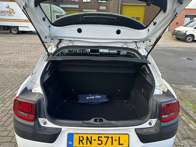 Citroen - 2018 - c4 cactus - automaat - 1.2 puret. business - personenauto - afbeelding 19 van  19