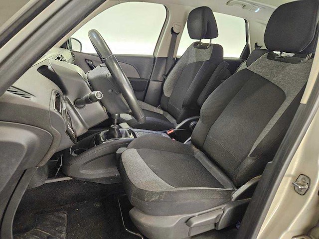 Citroen - 2018 - c4 picasso - 1.2 pt business - personenauto - afbeelding 16 van  20