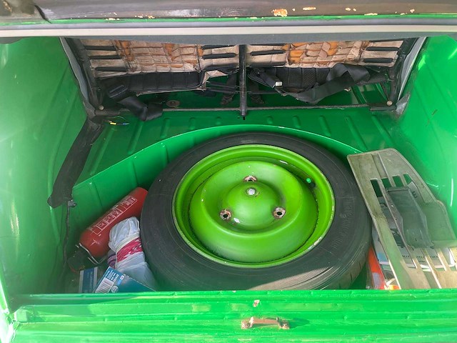 Citroen - 2cv - oldtimer - afbeelding 5 van  13