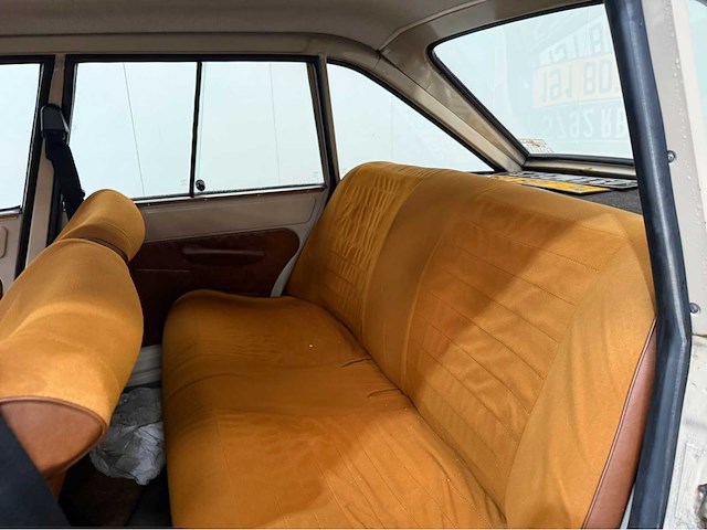 Citroen - ami 8 - oldtimer - 1975 - afbeelding 7 van  32