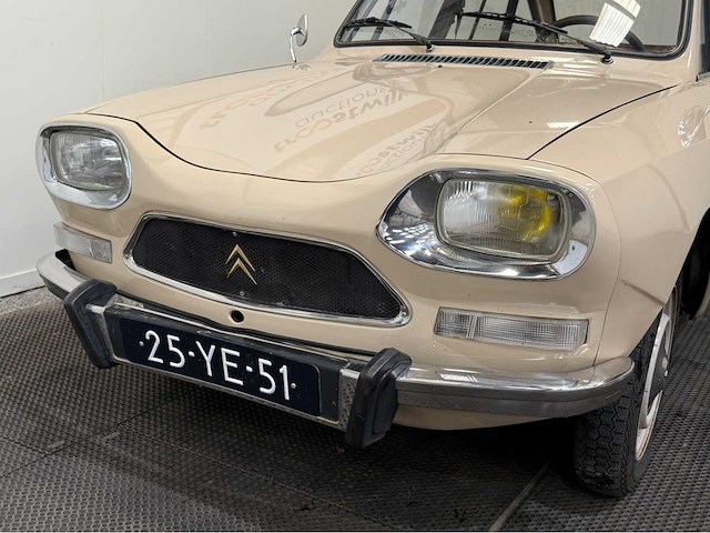 Citroen - ami 8 - oldtimer - 1975 - afbeelding 10 van  32