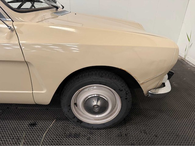 Citroen - ami 8 - oldtimer - 1975 - afbeelding 25 van  32