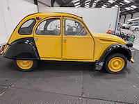 Citroen - az - am - 2cv - oldtimer - afbeelding 30 van  31