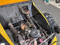 Citroen - az - am - 2cv - oldtimer - afbeelding 9 van  15