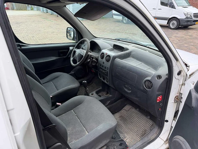Citroen - berlingo - 1.4 benzine - vz-906-z - afbeelding 10 van  18