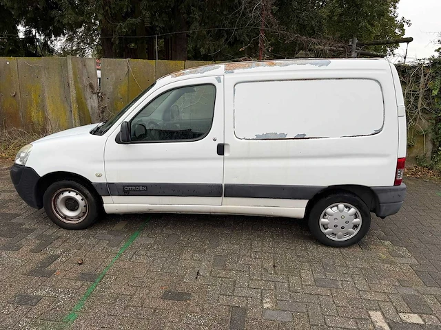 Citroen - berlingo - 1.4 benzine - vz-906-z - afbeelding 15 van  18