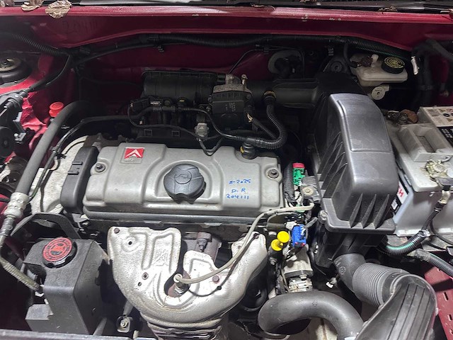 Citroen - berlingo - 1.4i cinqspace club - 51-nf-nn - afbeelding 9 van  18