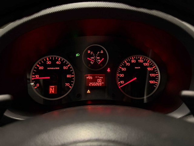 Citroen - berlingo - 1.6 e-hdi 500 cl. ec - 1-vzt-98- 2012 iaw - afbeelding 22 van  24