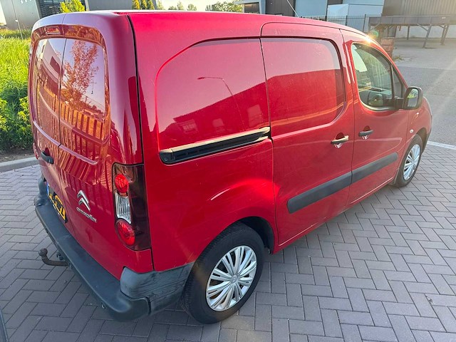 Citroen - berlingo - 1.6 e-hdi 700 cl. ec - personenauto - 2015 - afbeelding 8 van  12