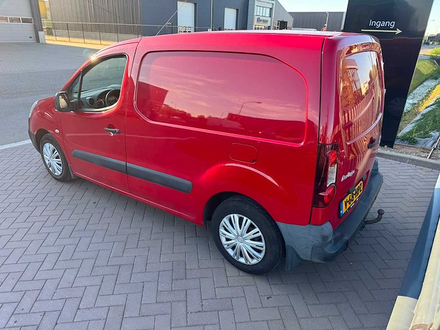 Citroen - berlingo - 1.6 e-hdi 700 cl. ec - personenauto - 2015 - afbeelding 9 van  12
