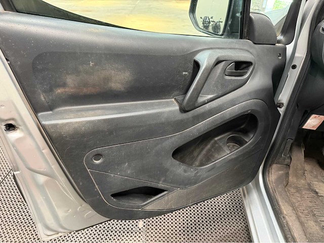 Citroen - berlingo - 1.6 hdif 500 club ec - bedrijfswagen - 2011 - afbeelding 20 van  29