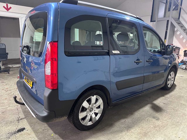 Citroen - berlingo - 1.6 vti 120 xtr - 30-rrz-1- 2011 - afbeelding 10 van  13
