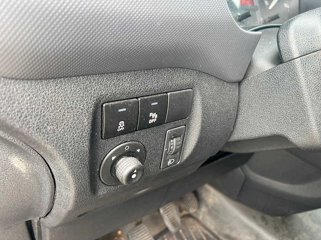 Citroen - berlingo 1.6 bluehdi 100 club, v-467-bj - afbeelding 9 van  19