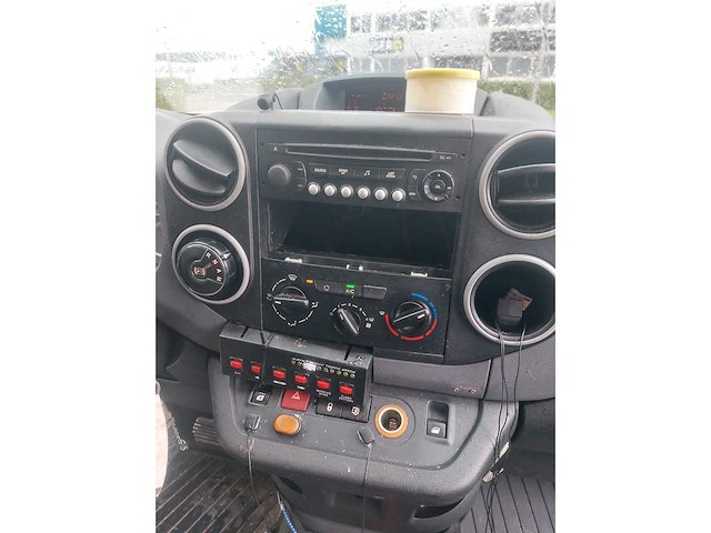 Citroën - berlingo xl 1.6 e-hdi 600 club automaat airco - van - afbeelding 2 van  14
