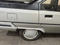Citroen - bx - 19 trs - oldtimer - 1986 - afbeelding 13 van  24