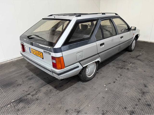 Citroen - bx - 19 trs - oldtimer - 1986 - afbeelding 21 van  24